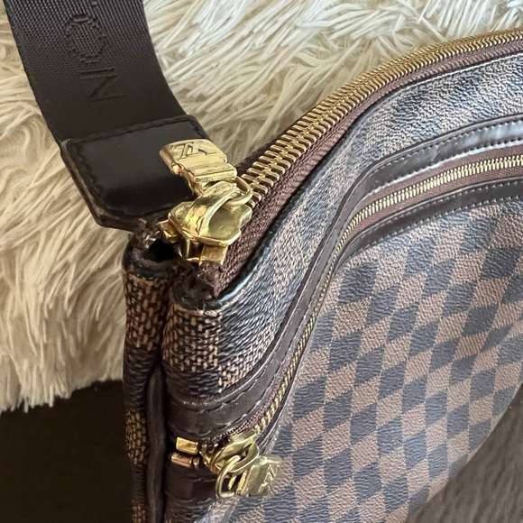 Louis Vuitton Damier Ebene Pochette Bosphore - Picture 4 of 15